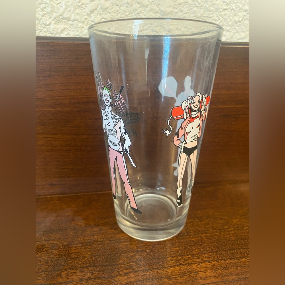 Suicide Squad Pint Glass DC Comics Harley Quinn Joker Mondo Alamo Drafthouse Cup